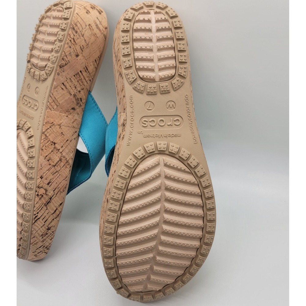 Crocs A-Leigh Jewel Wedge Flip Flops Women 7 Turquoise Leather Rhinestone Sandal - Picture 9 of 11